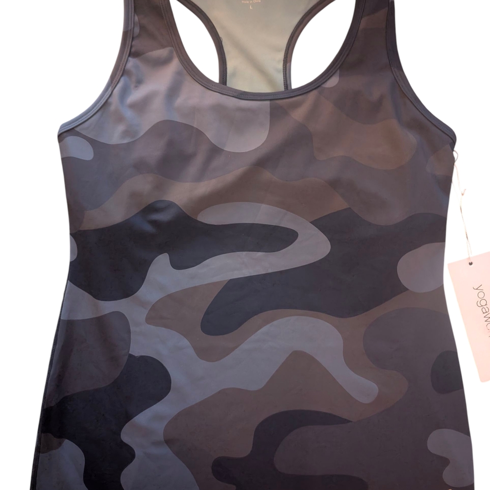 Yogaworks Gray and Navy Racer Back Tank. Size Large NWT